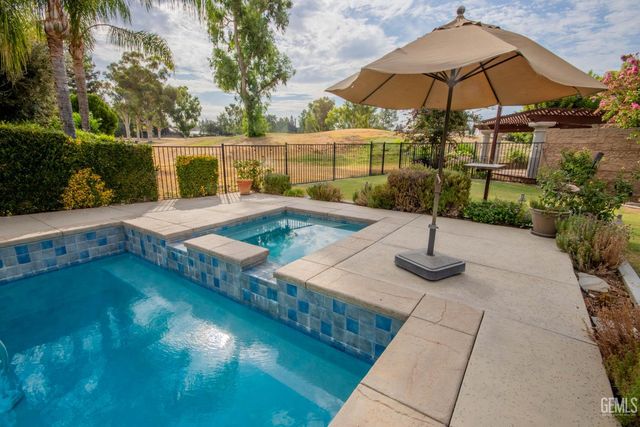 6313 Bellorita Drive, Bakersfield, CA 93306