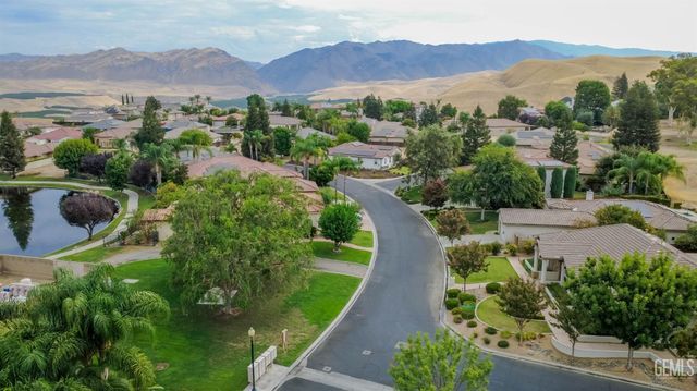 6313 Bellorita Drive, Bakersfield, CA 93306