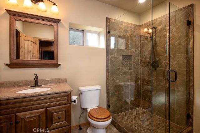 26621 Thunderbird, Lake Arrowhead, CA 92352