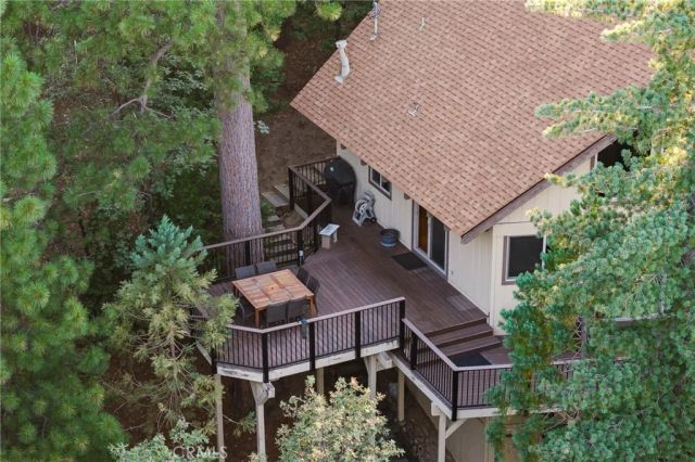 26621 Thunderbird, Lake Arrowhead, CA 92352