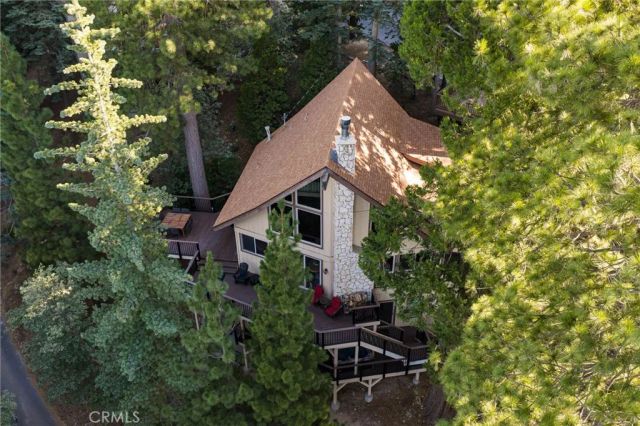 26621 Thunderbird, Lake Arrowhead, CA 92352