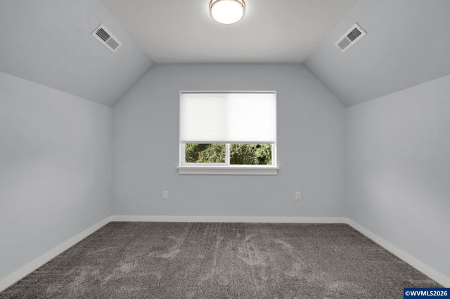 2132 Willona Dr Dr, Eugene, OR 97408