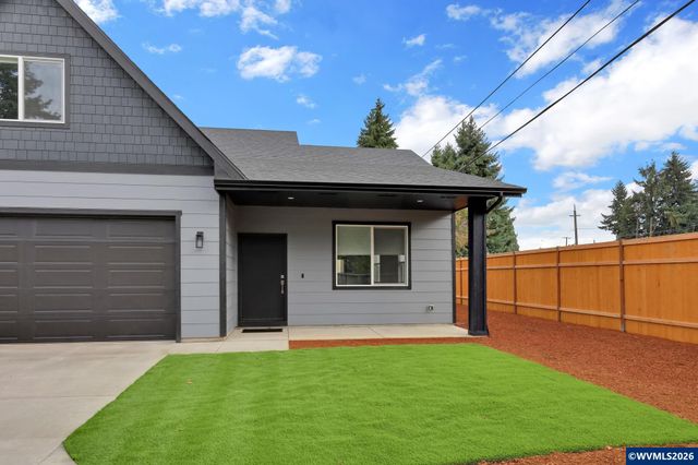 2132 Willona Dr Dr, Eugene, OR 97408