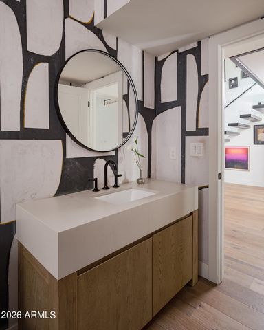 4620 N 40TH Street, Phoenix, AZ 85018