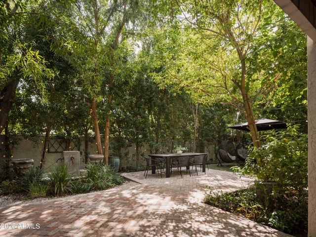 4620 N 40TH Street, Phoenix, AZ 85018