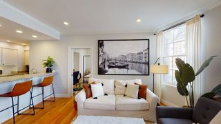 27 Bowdoin St 1B, Boston, MA 02114