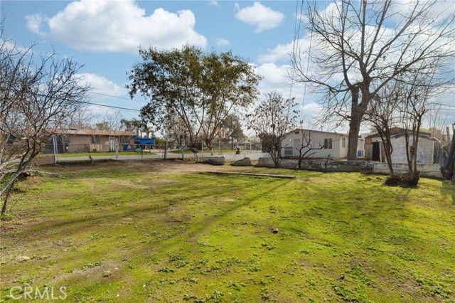 1130 Jeffrey St, Bakersfield, CA 93305