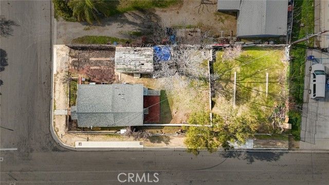 1130 Jeffrey St, Bakersfield, CA 93305