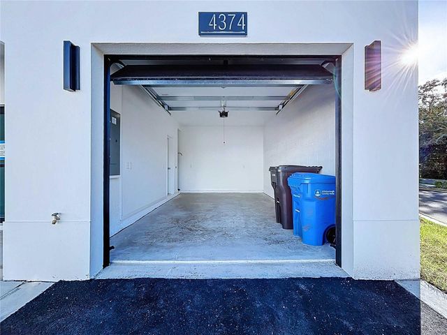 4368 CAMBIO GARDENS COURT, Tampa, FL 33610