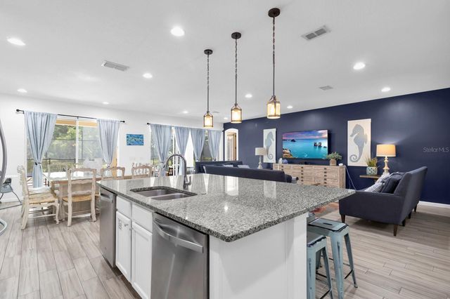 5248 OAKBOURNE AVENUE, Davenport, FL 33837