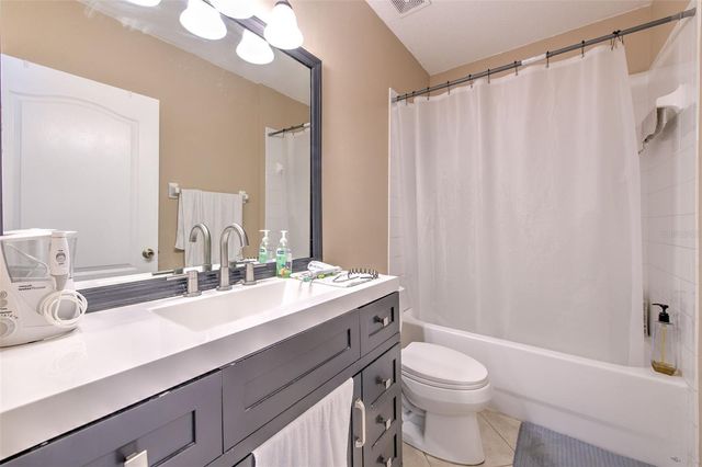 5843 WRENWATER, Lithia, FL 33547