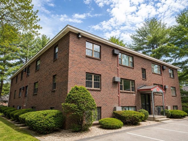 53 Swanson Ct 33C, Boxborough, MA 01719