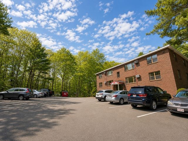 53 Swanson Ct 33C, Boxborough, MA 01719