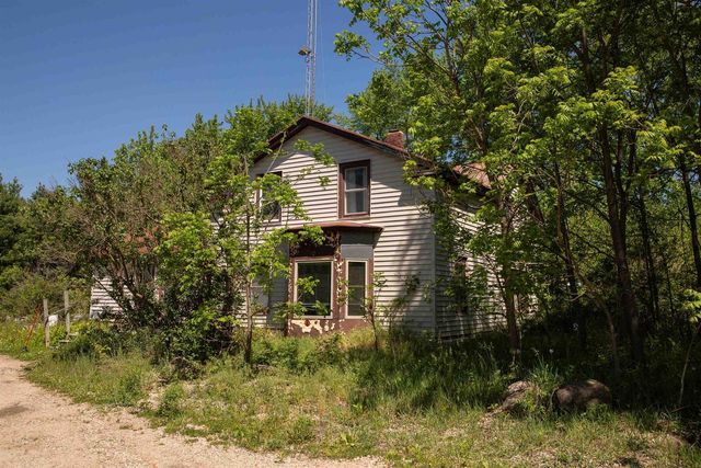 719 S Main Street, Westfield, WI 53964