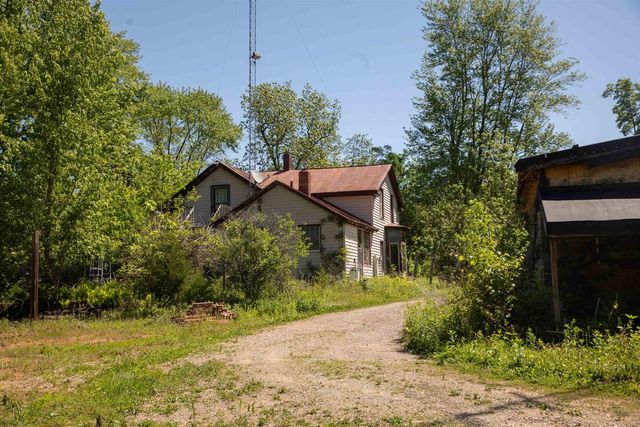 719 S Main Street, Westfield, WI 53964