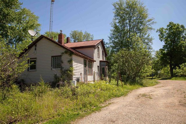 719 S Main Street, Westfield, WI 53964