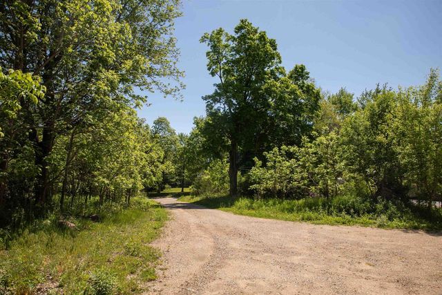 719 S Main Street, Westfield, WI 53964