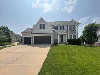 15480 S Gallery Street, Olathe, KS 66062