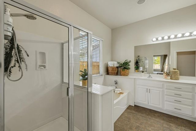 1648 Blackbird St, Roseville, CA 95747