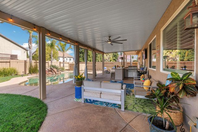 1648 Blackbird St, Roseville, CA 95747