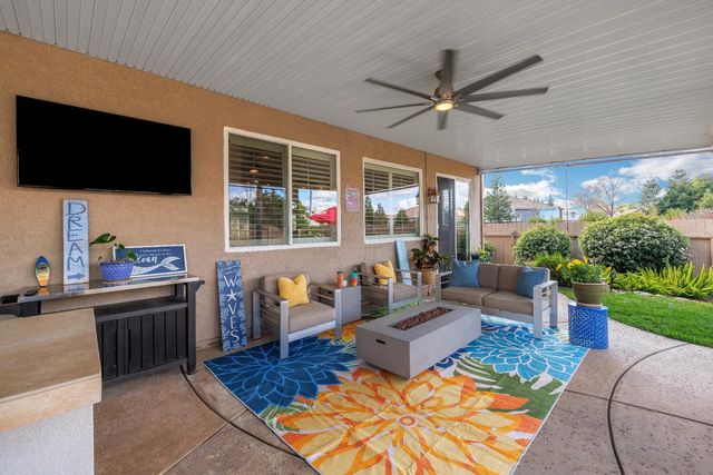 1648 Blackbird St, Roseville, CA 95747