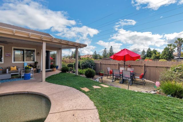 1648 Blackbird St, Roseville, CA 95747