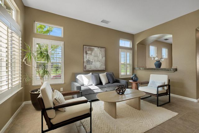 1648 Blackbird St, Roseville, CA 95747