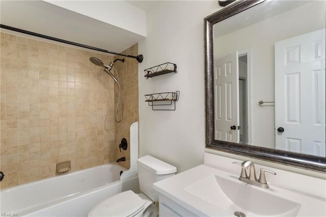 3840 Aberdeen CT, Virginia Beach, VA 23453