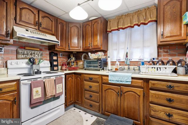 343 SUMMER AVE, Horsham, PA 19044