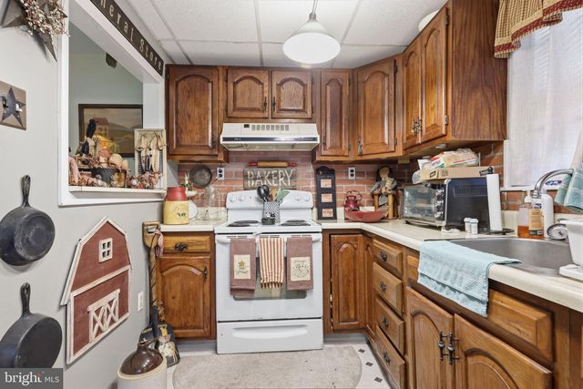 343 SUMMER AVE, Horsham, PA 19044