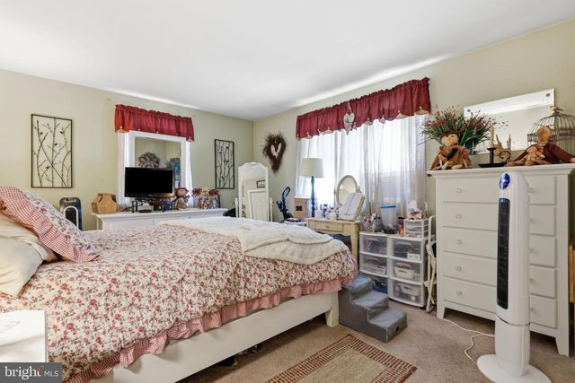 343 SUMMER AVE, Horsham, PA 19044