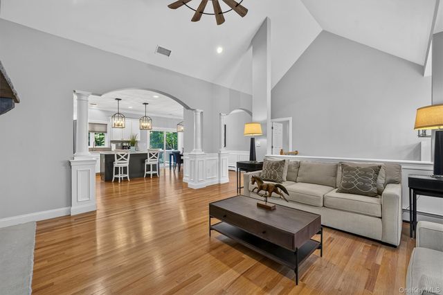 15 Alpine Lane, Washingtonville, NY 10992