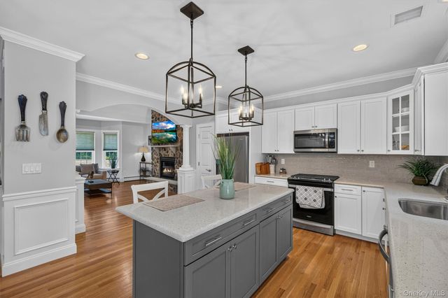 15 Alpine Lane, Washingtonville, NY 10992