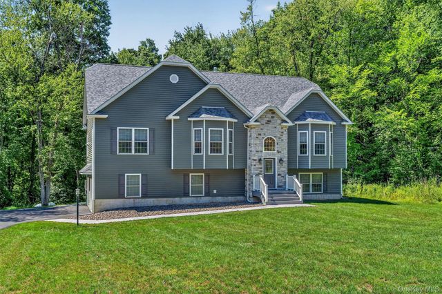 15 Alpine Lane, Washingtonville, NY 10992