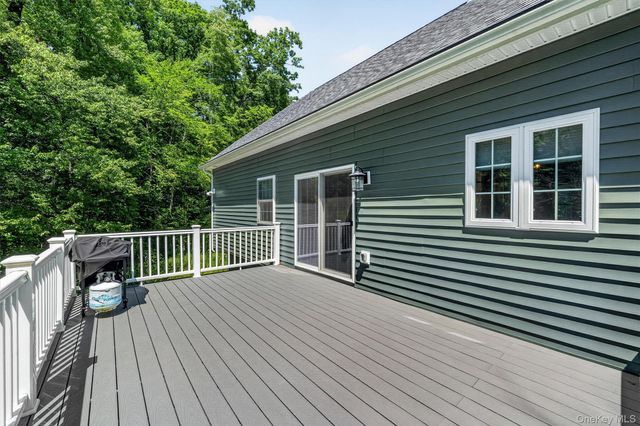15 Alpine Lane, Washingtonville, NY 10992