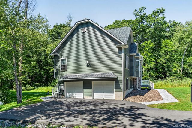 15 Alpine Lane, Washingtonville, NY 10992
