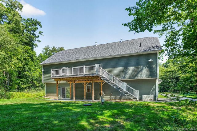 15 Alpine Lane, Washingtonville, NY 10992