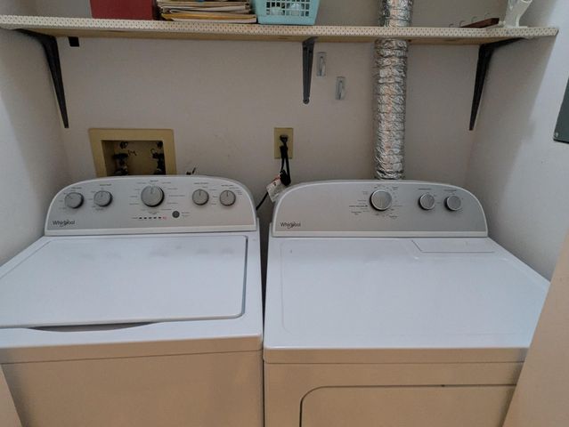 225 Clinton Street, Lowell, IN 46356