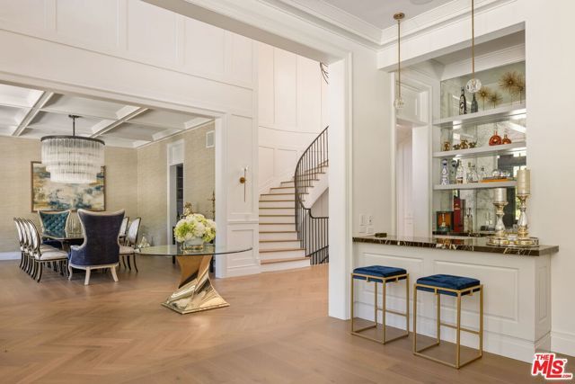 22 Oakmont Drive, Los Angeles, CA 90049