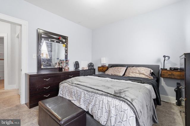 2854 LAKE AVE, Baltimore, MD 21213