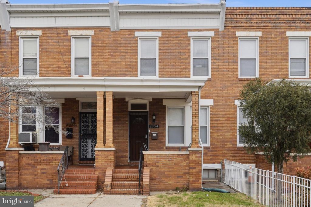 2854 LAKE AVE, Baltimore, MD 21213