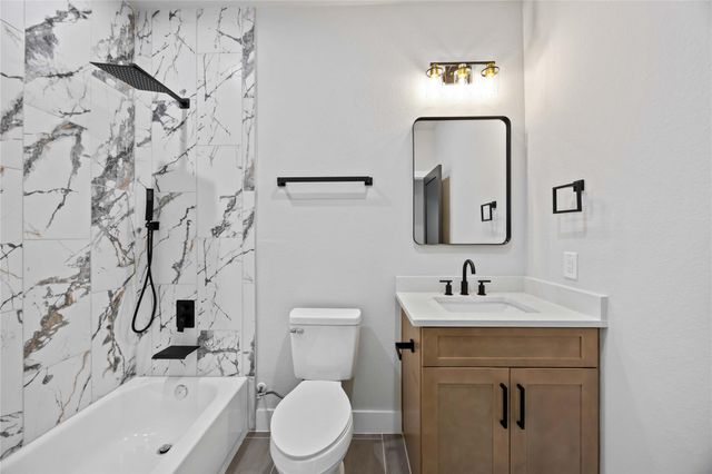 8310 Mariah Street B, Houston, TX 77051