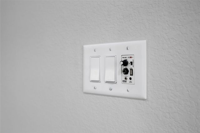 8310 Mariah Street B, Houston, TX 77051