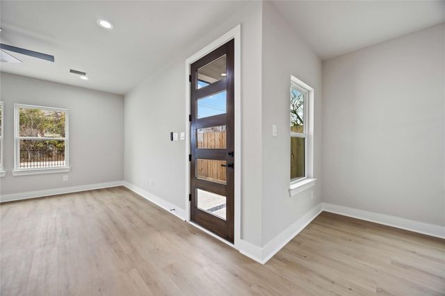 8310 Mariah Street B, Houston, TX 77051