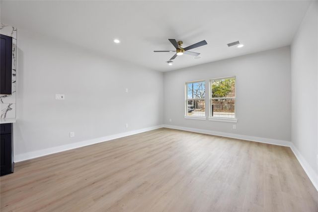 8310 Mariah Street B, Houston, TX 77051