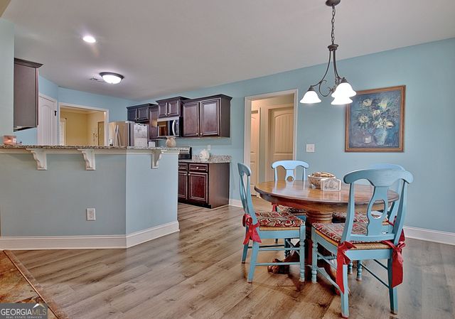 96 E Gordon Road, Newnan, GA 30263