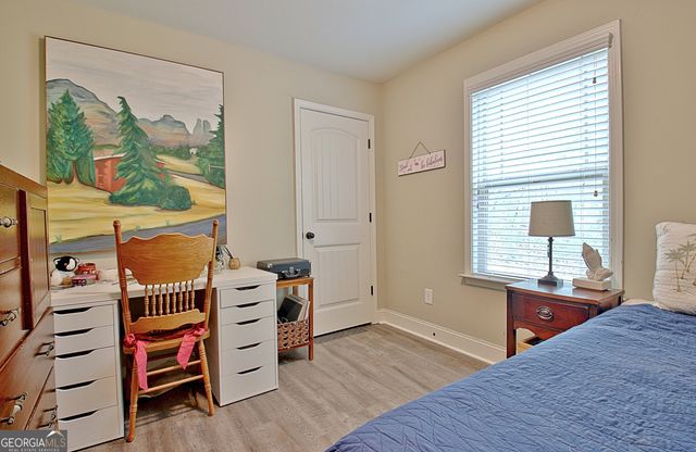 96 E Gordon Road, Newnan, GA 30263