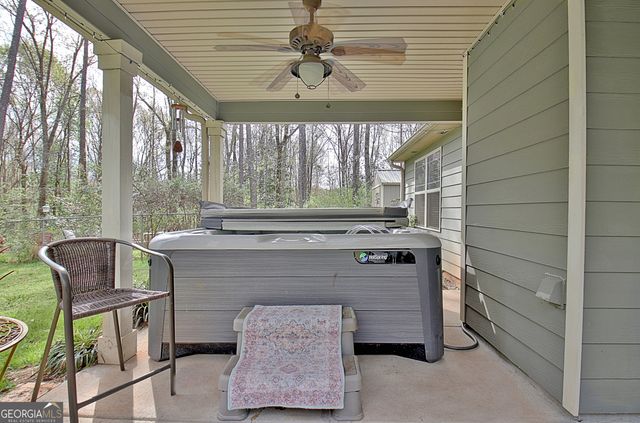 96 E Gordon Road, Newnan, GA 30263