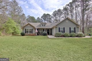 96 E Gordon Road, Newnan, GA 30263