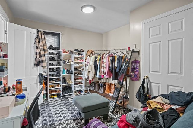 100 Pond Street, Pawtucket, RI 02860